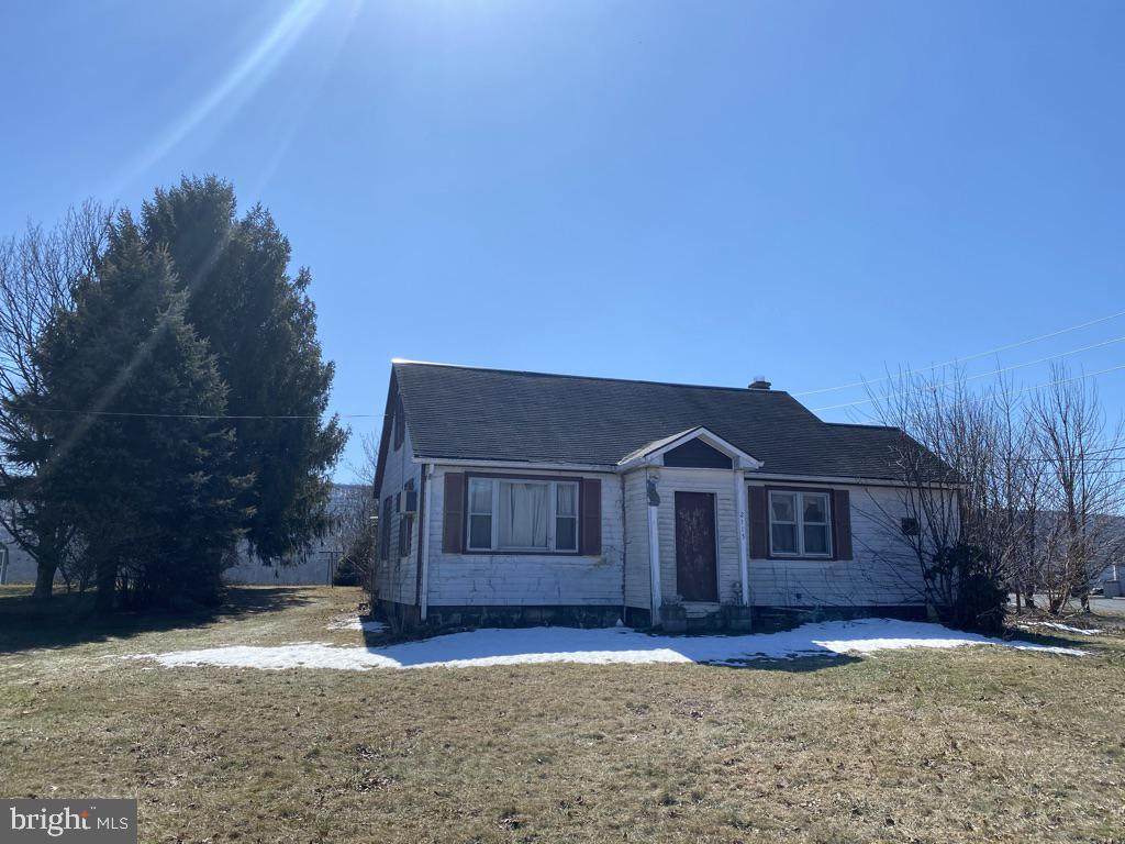 2115 Main Street - Photo 1