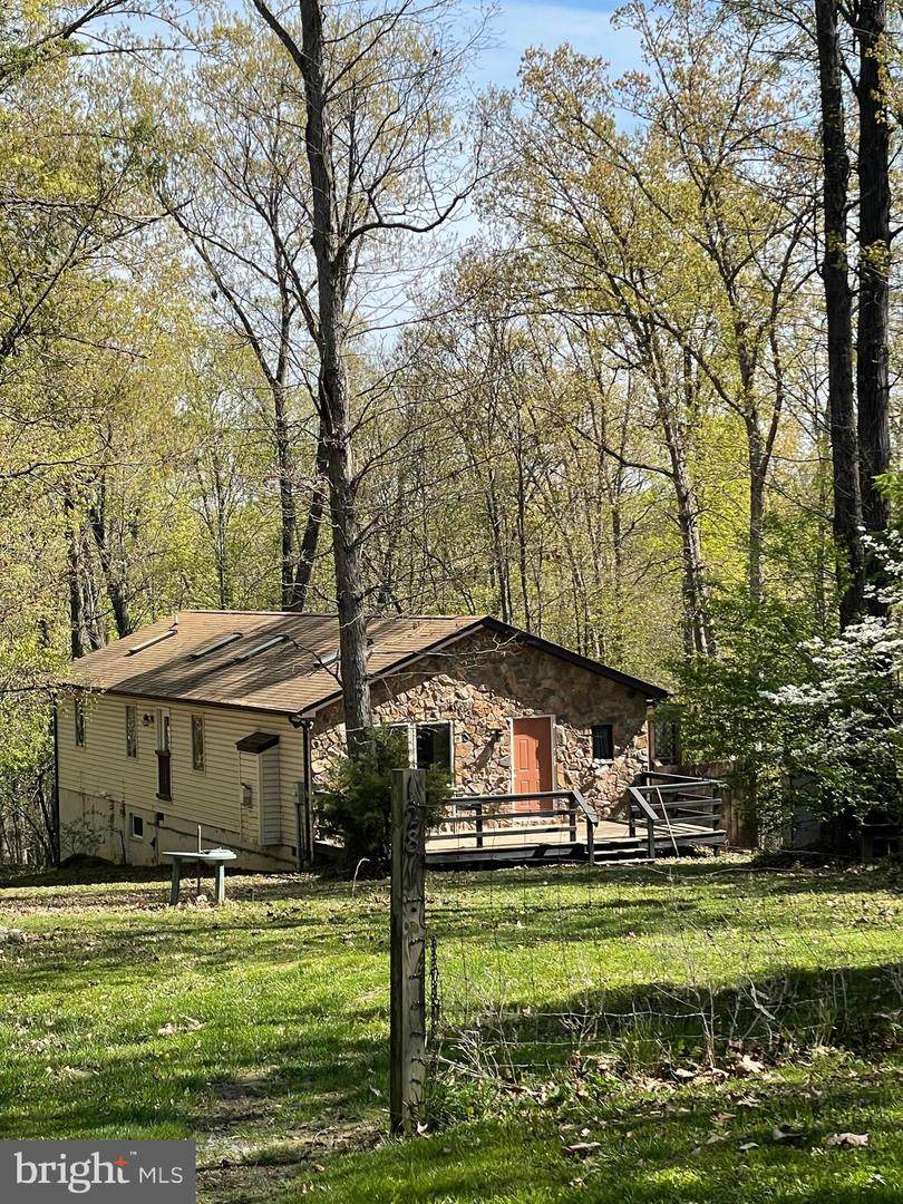 128 Wagoner Drive - Photo 1