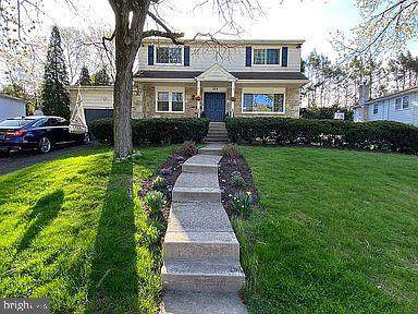 224 Barclay Circle - Photo 1
