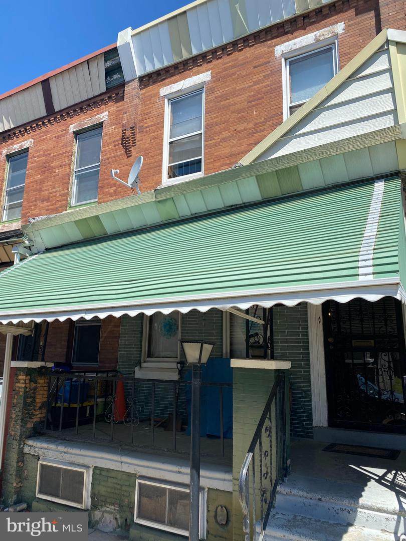 3323 Harold Street - Photo 1