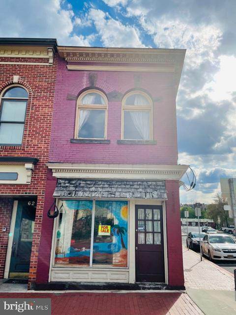 64 Centre Street - Photo 1