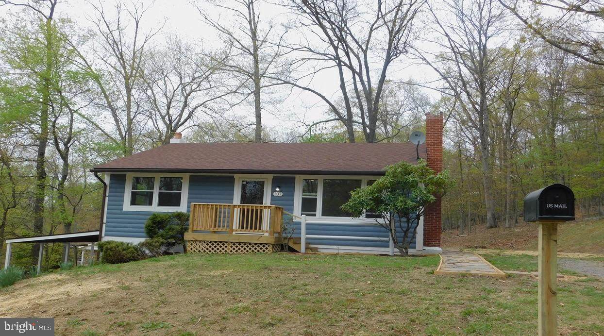 107 Woolworth Avenue - Photo 1