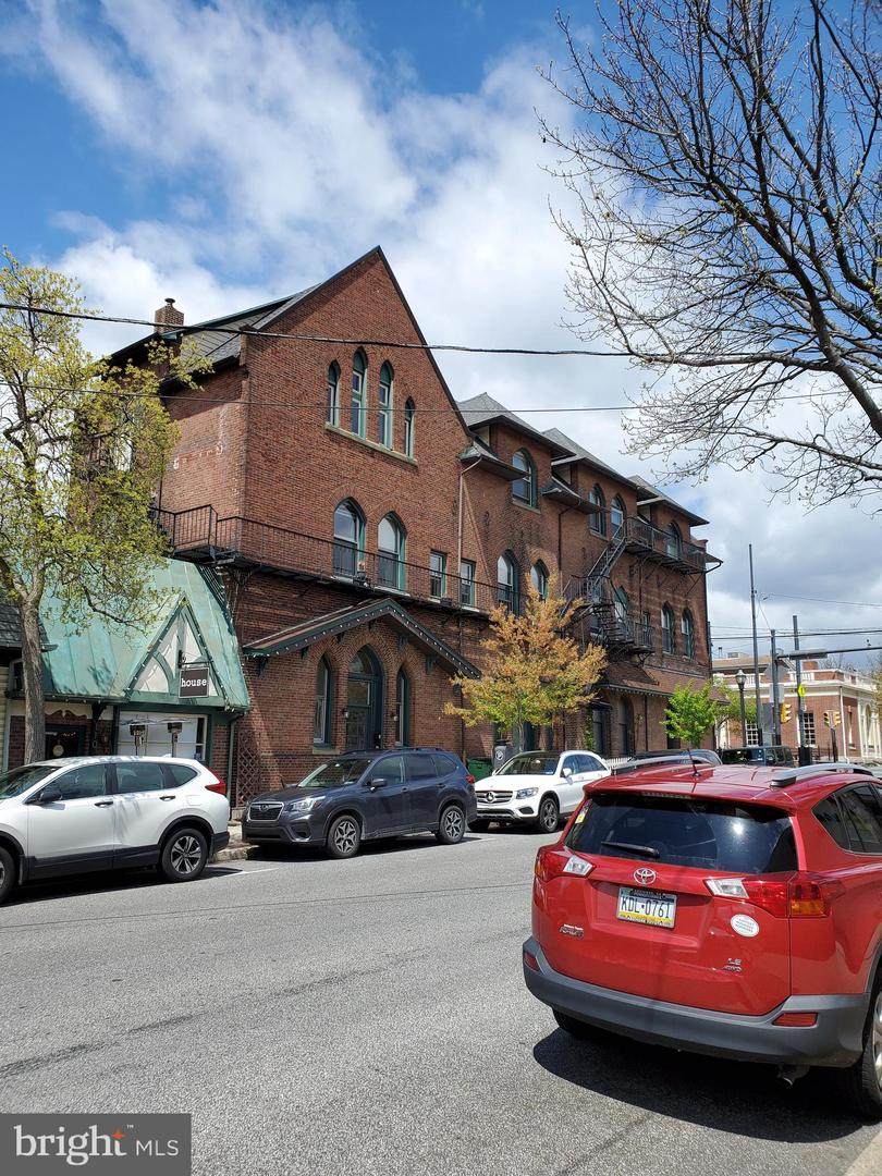 2 State Street - Photo 1