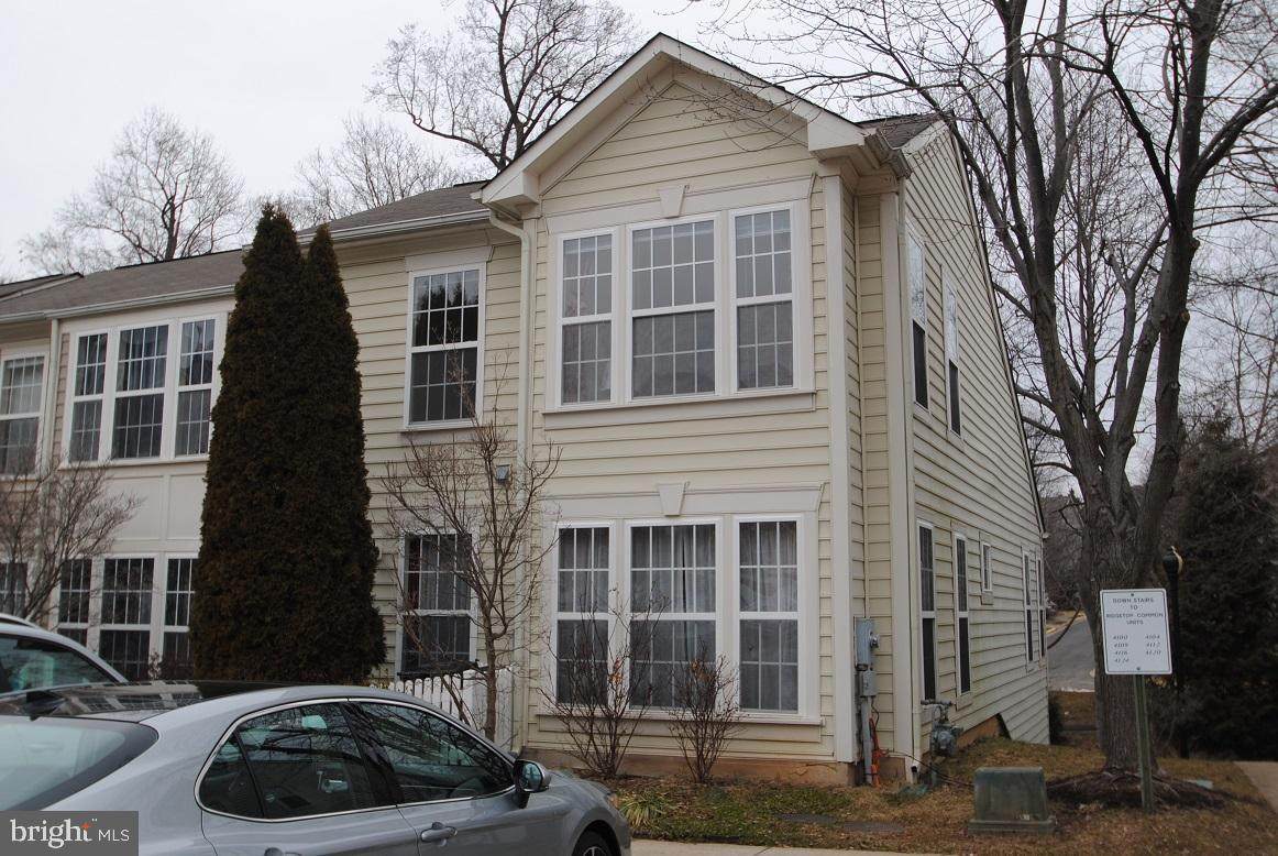 4118 Timber Log Way - Photo 1