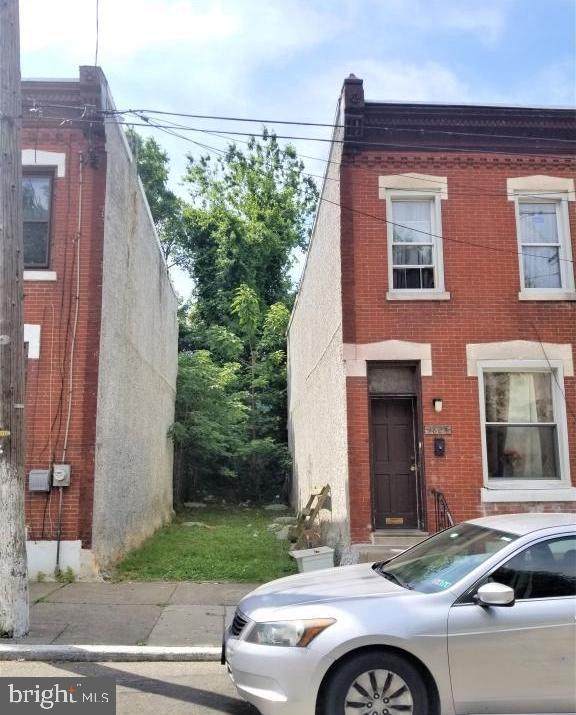 3822 Mount Vernon Street - Photo 1