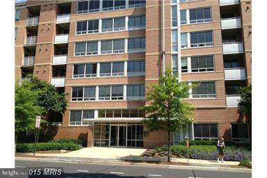 355 I Street - Photo 1
