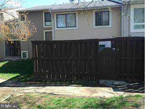 8612 Village Way - Photo 1