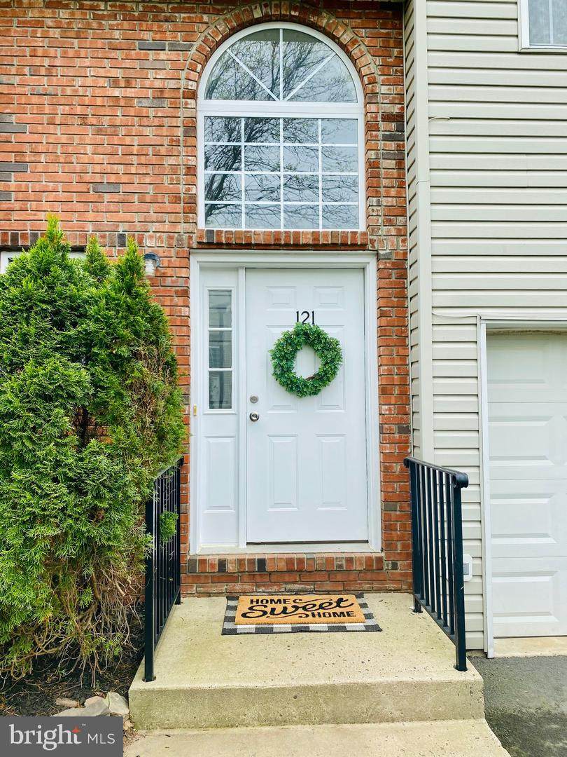 121 Petal Lane - Photo 1