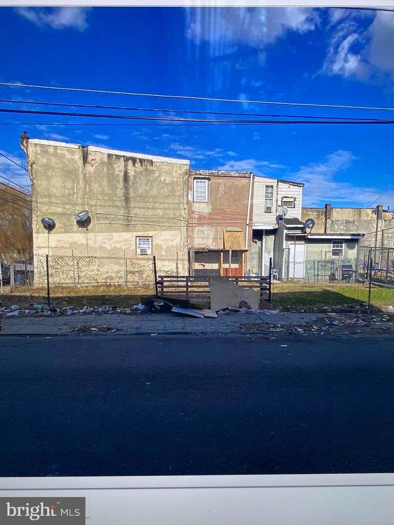 2901 2ND Street - Photo 1