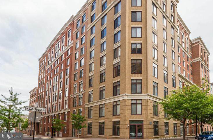 1201 Garfield Street - Photo 1