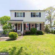 317 Dallas Road - Photo 1