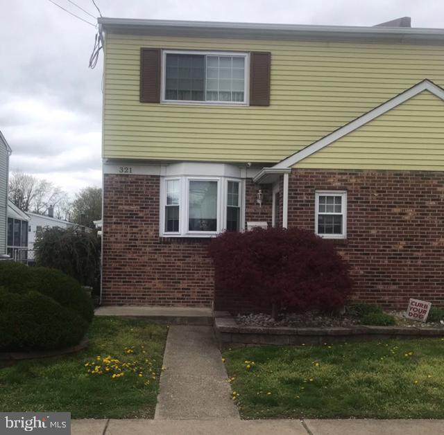 321 Lincoln Avenue - Photo 1