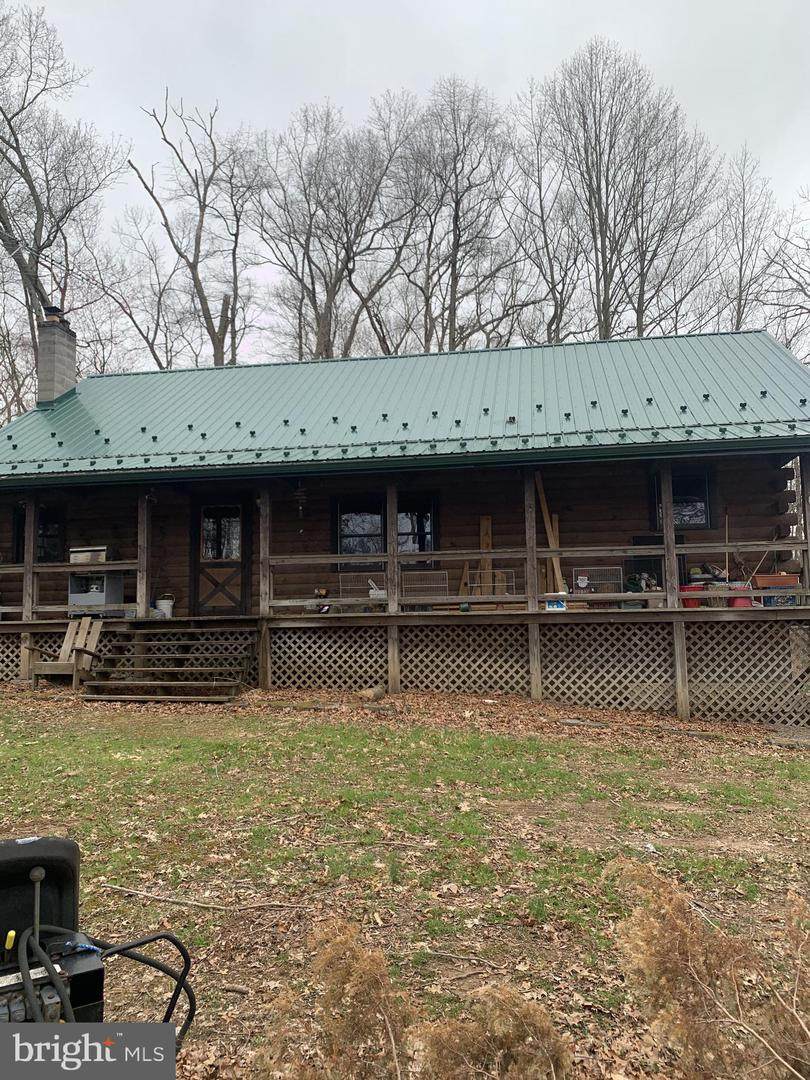 627 Hollow Road - Photo 1