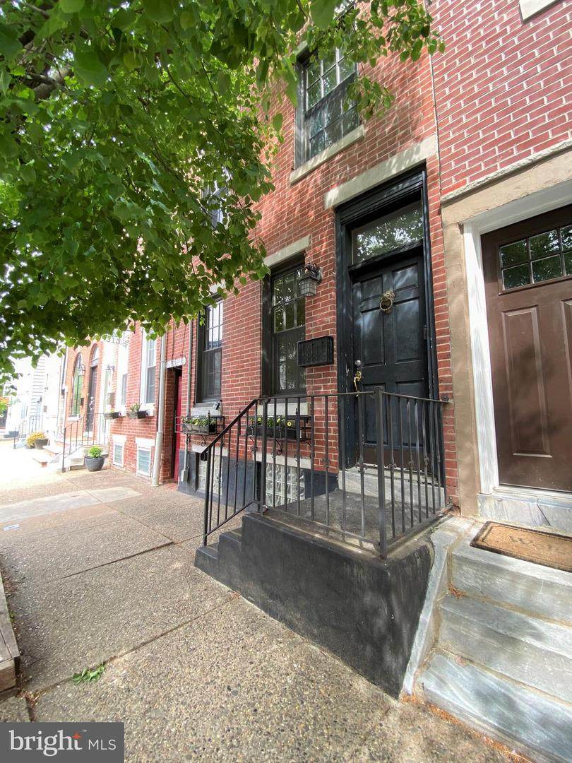 315 Thompson Street - Photo 1