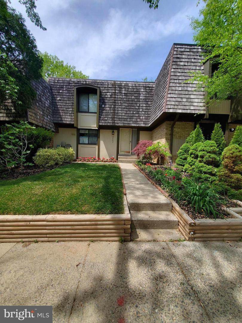 9407 Fern Hollow Way - Photo 1