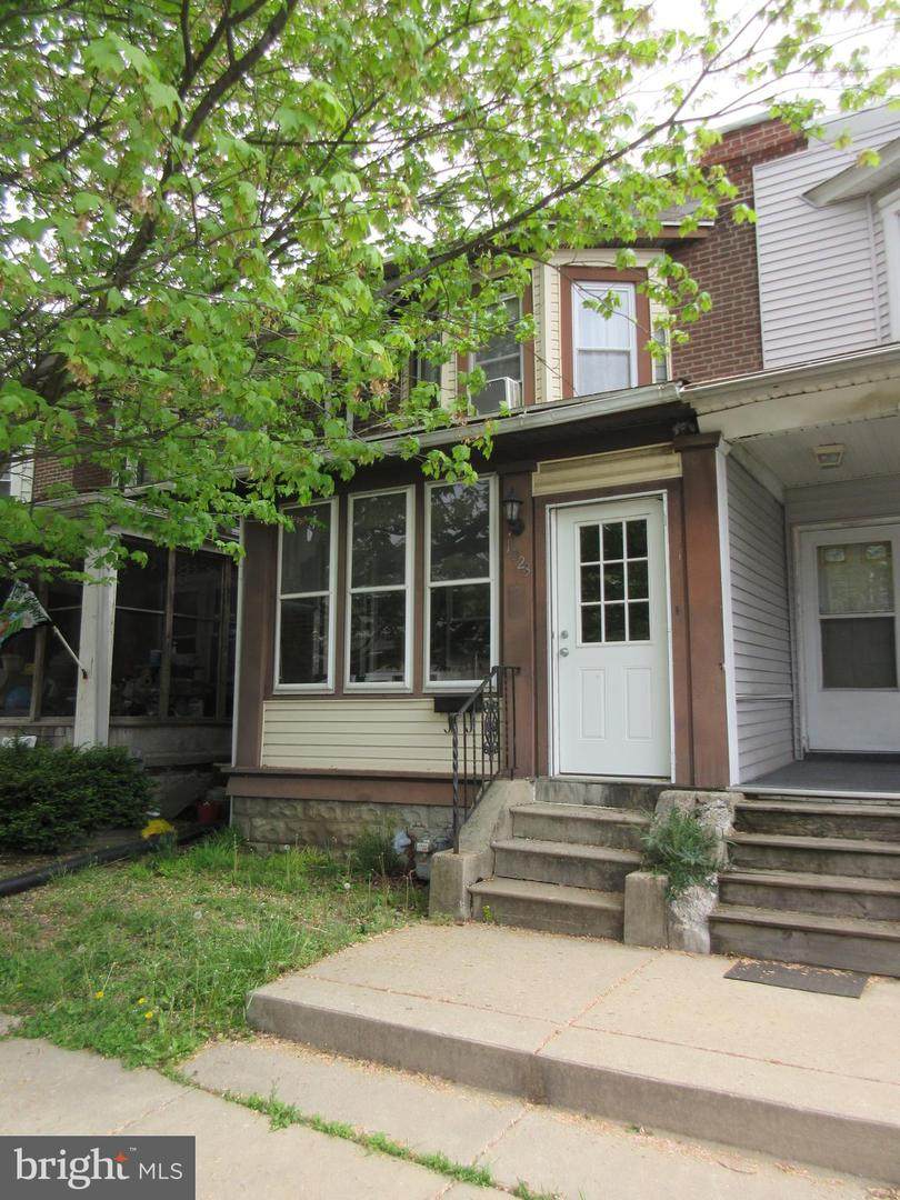 1023 Washington Avenue - Photo 1