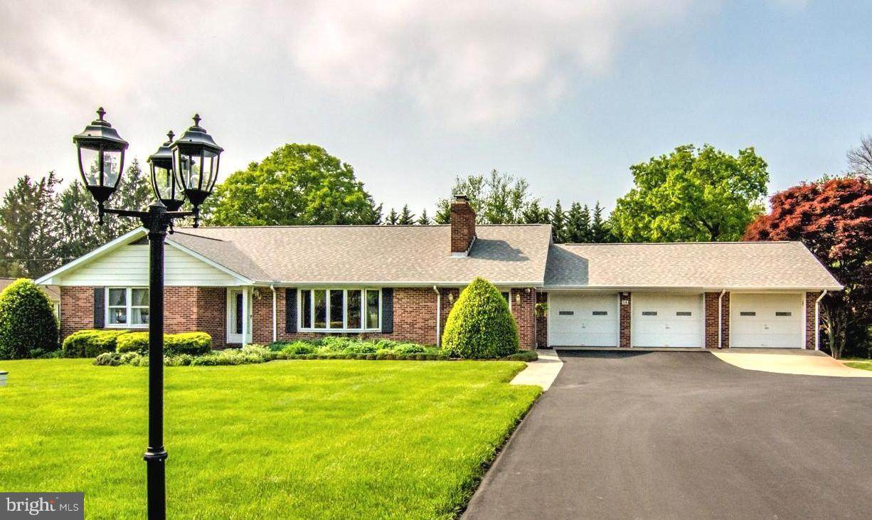 14 Bonnie Avenue - Photo 1