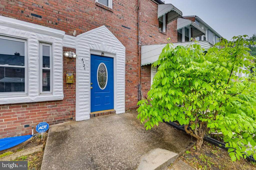 4121 Kinsway - Photo 1