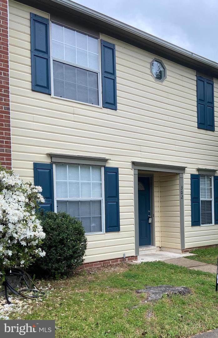 302 Wind Ridge Drive - Photo 1