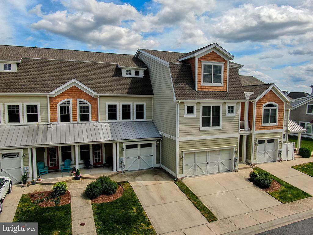 35069 Zwaanendael Avenue - Photo 1