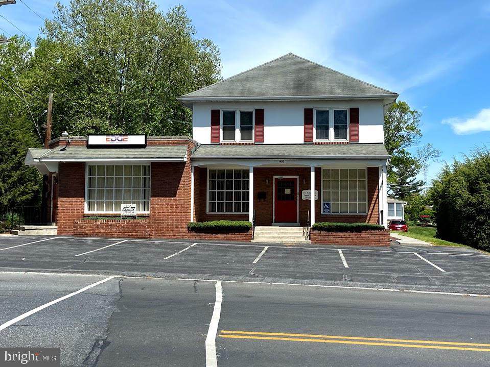 400 12TH Street - Photo 1