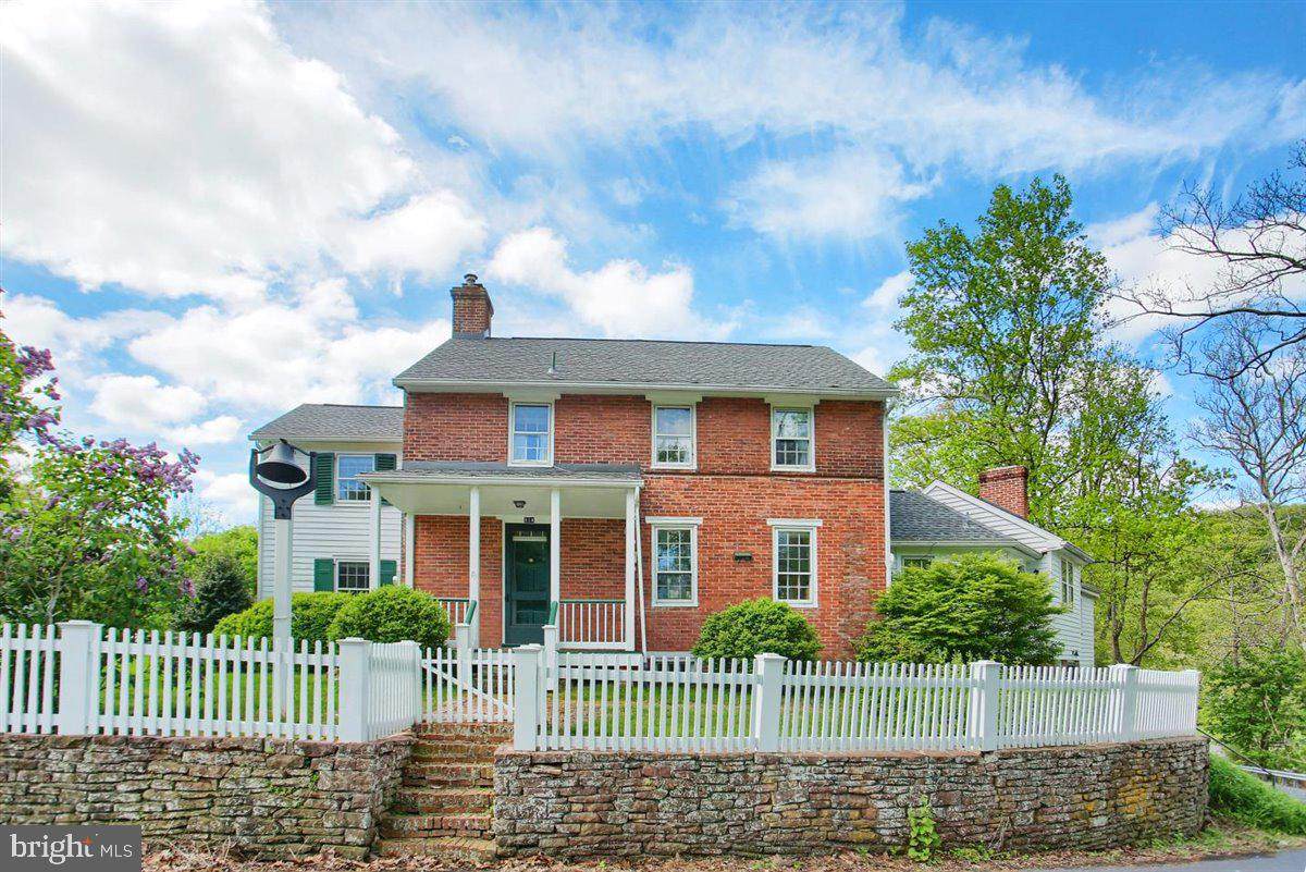 814 Mccormick Road - Photo 1