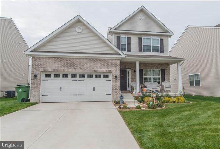 476 Salter Court - Photo 1