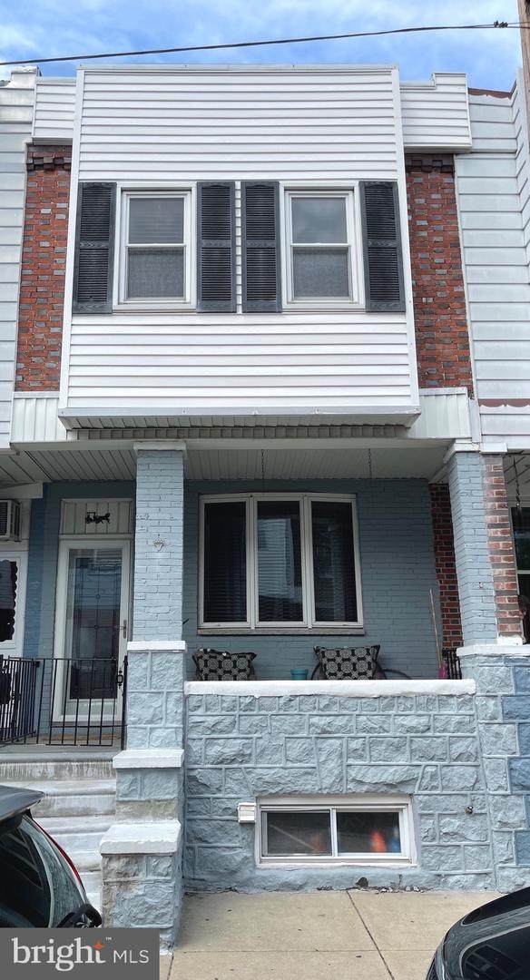 321 Roseberry Street - Photo 1