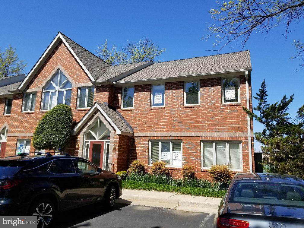 11094 Lee Highway - Photo 1