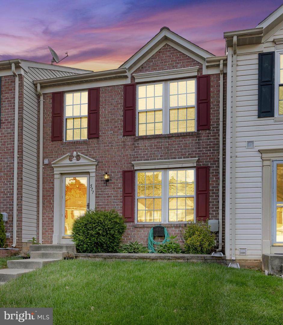 577 Macintosh Circle - Photo 1