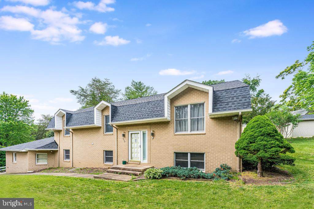 2008 Merrimac Drive - Photo 1