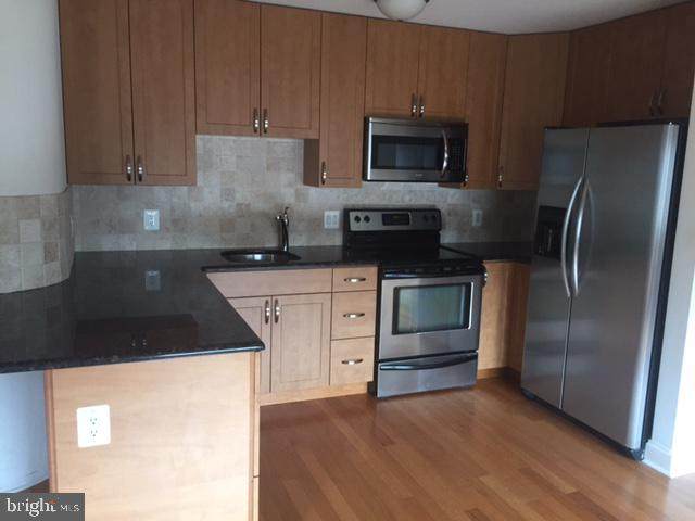 1100 Broad Street - Photo 1