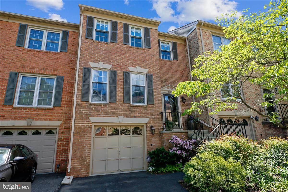 7134 Swansong Way - Photo 1