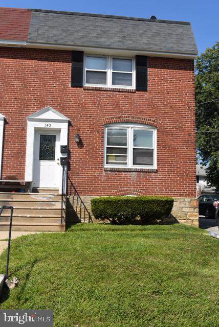242 Avon Road - Photo 1