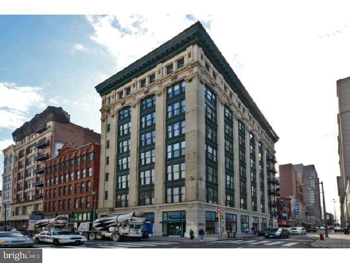 1228-32 Arch Street - Photo 1