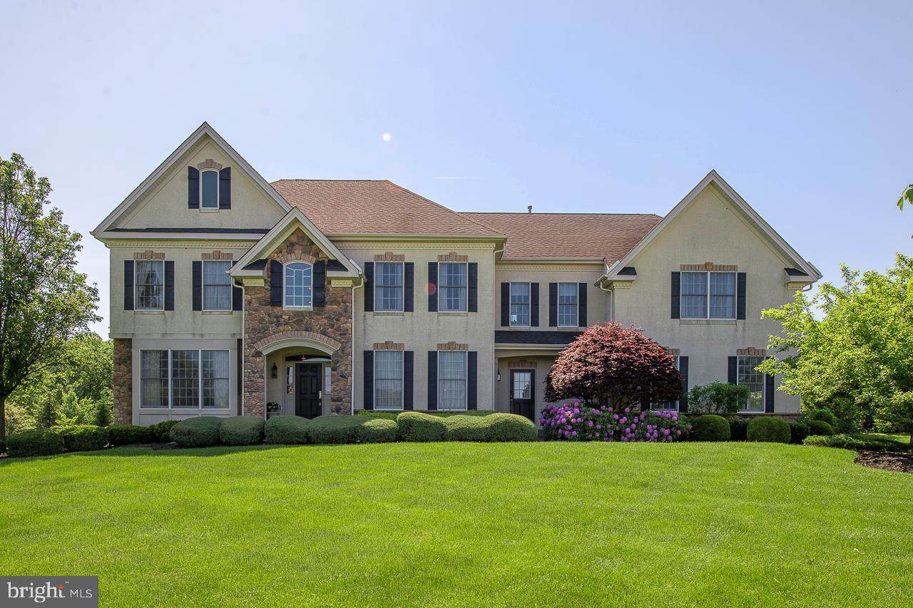 7 Hillview Drive - Photo 1