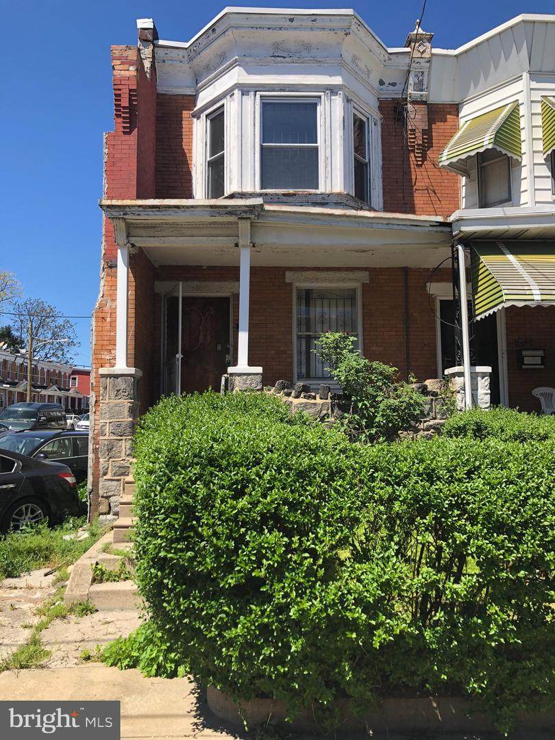 6019 Media Street - Photo 1