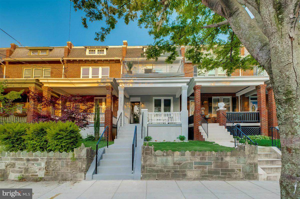 5213 Kansas Avenue - Photo 1