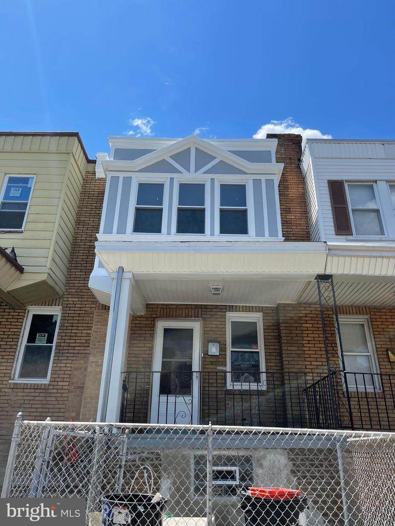 4736 Vista Street - Photo 1