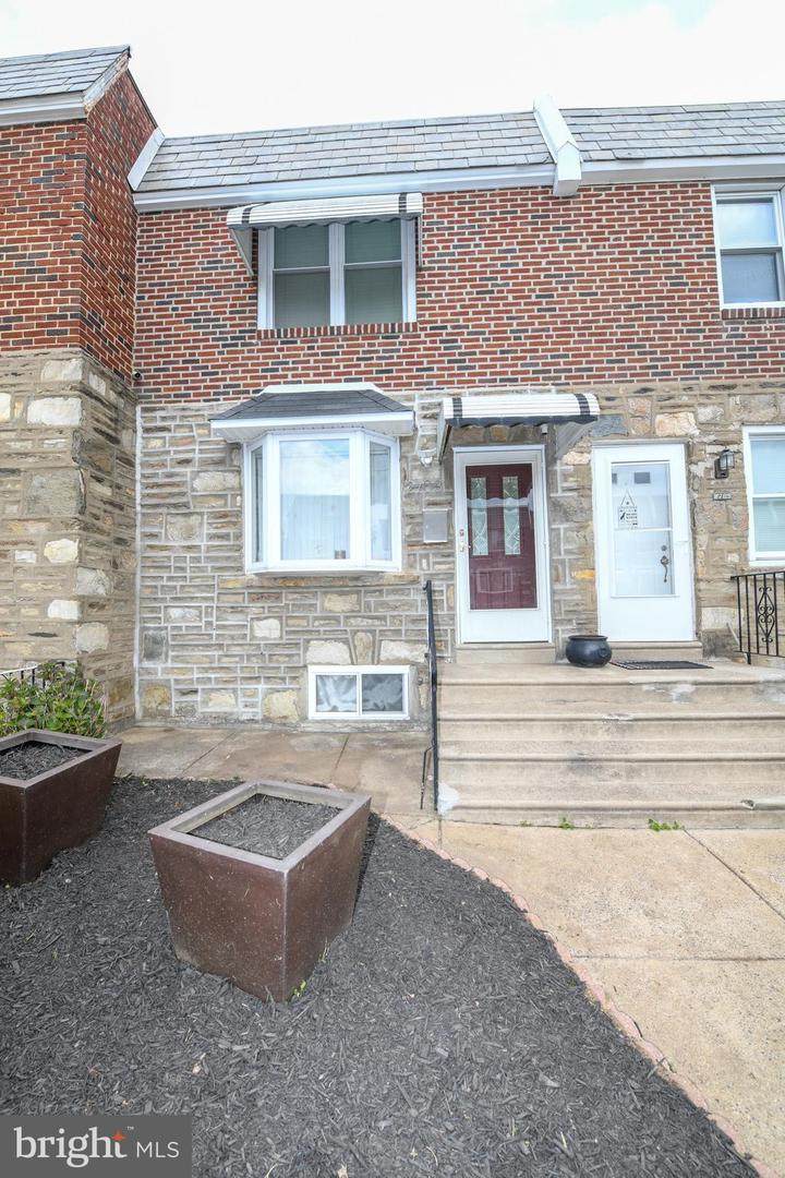 2703 Stevens Street - Photo 1