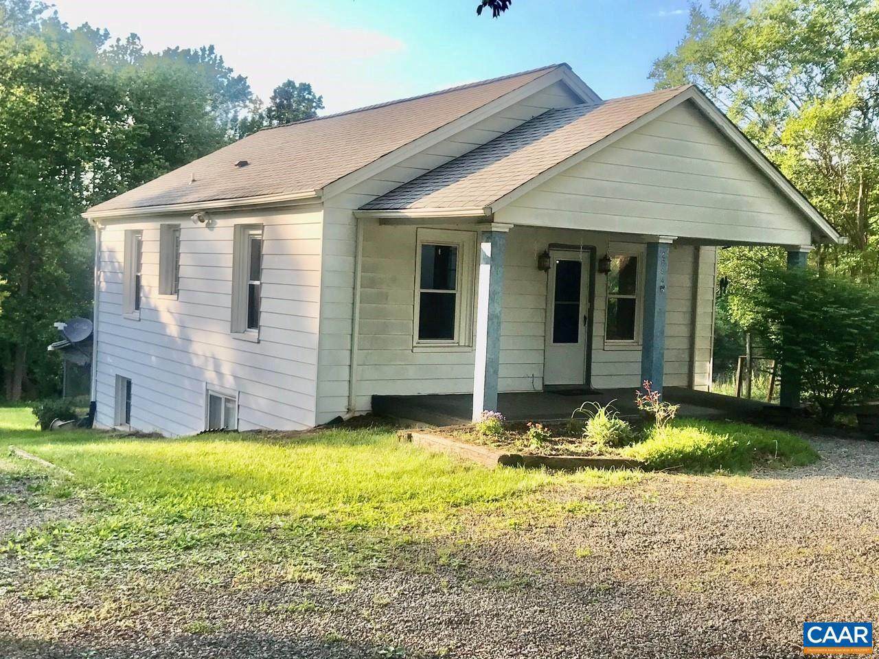 2894 Scottsville Road - Photo 1