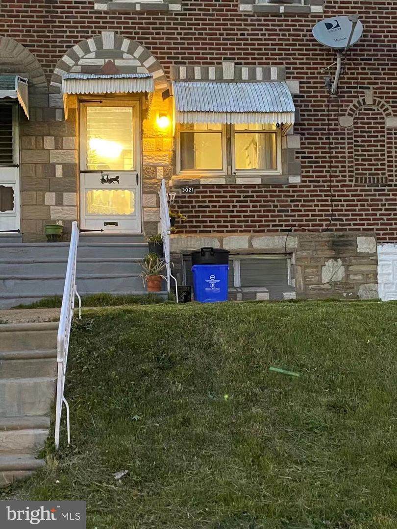 3021 Devereaux Avenue - Photo 1