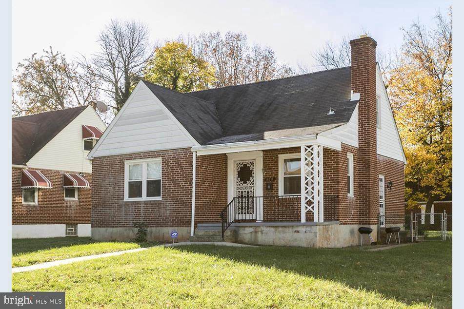 5511 Wesley Avenue - Photo 1