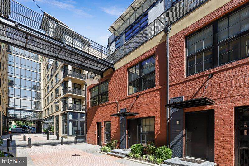 2125 14TH Street - Photo 1