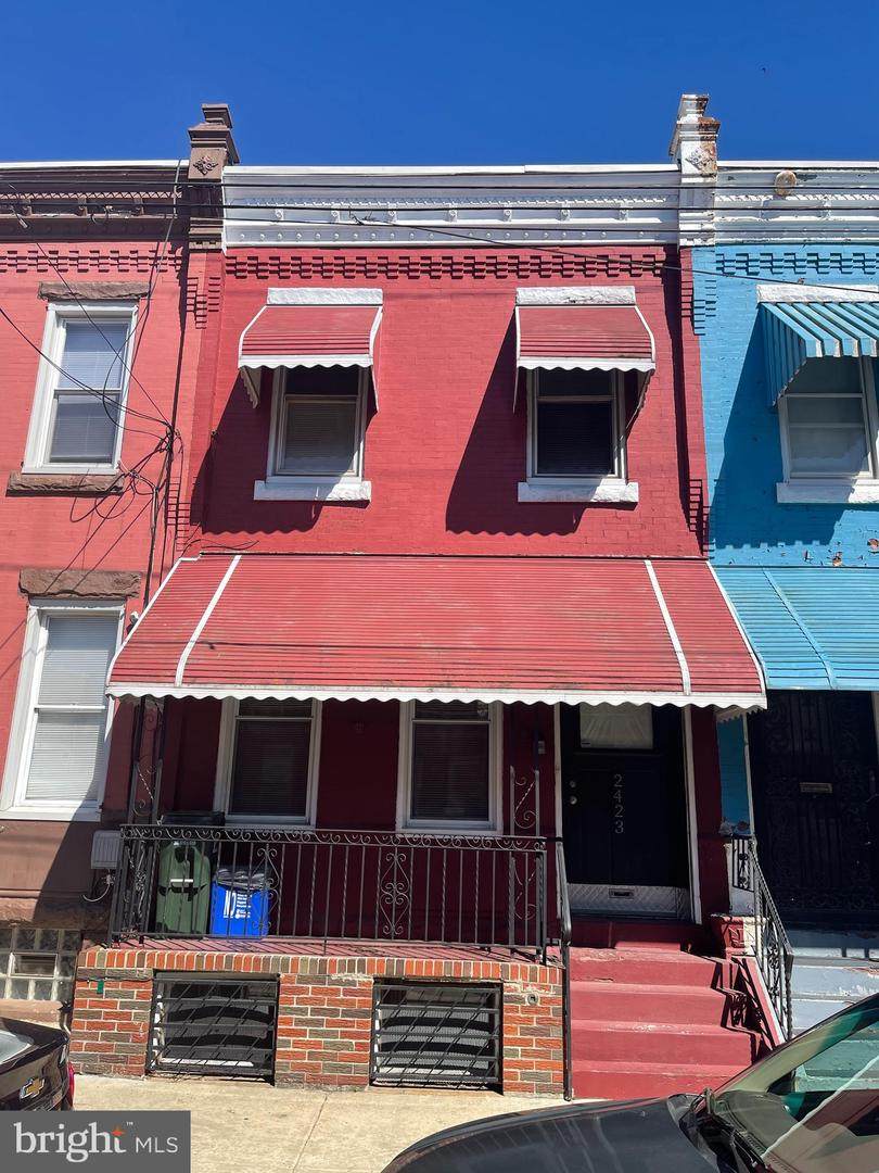 2423 18TH Street - Photo 1