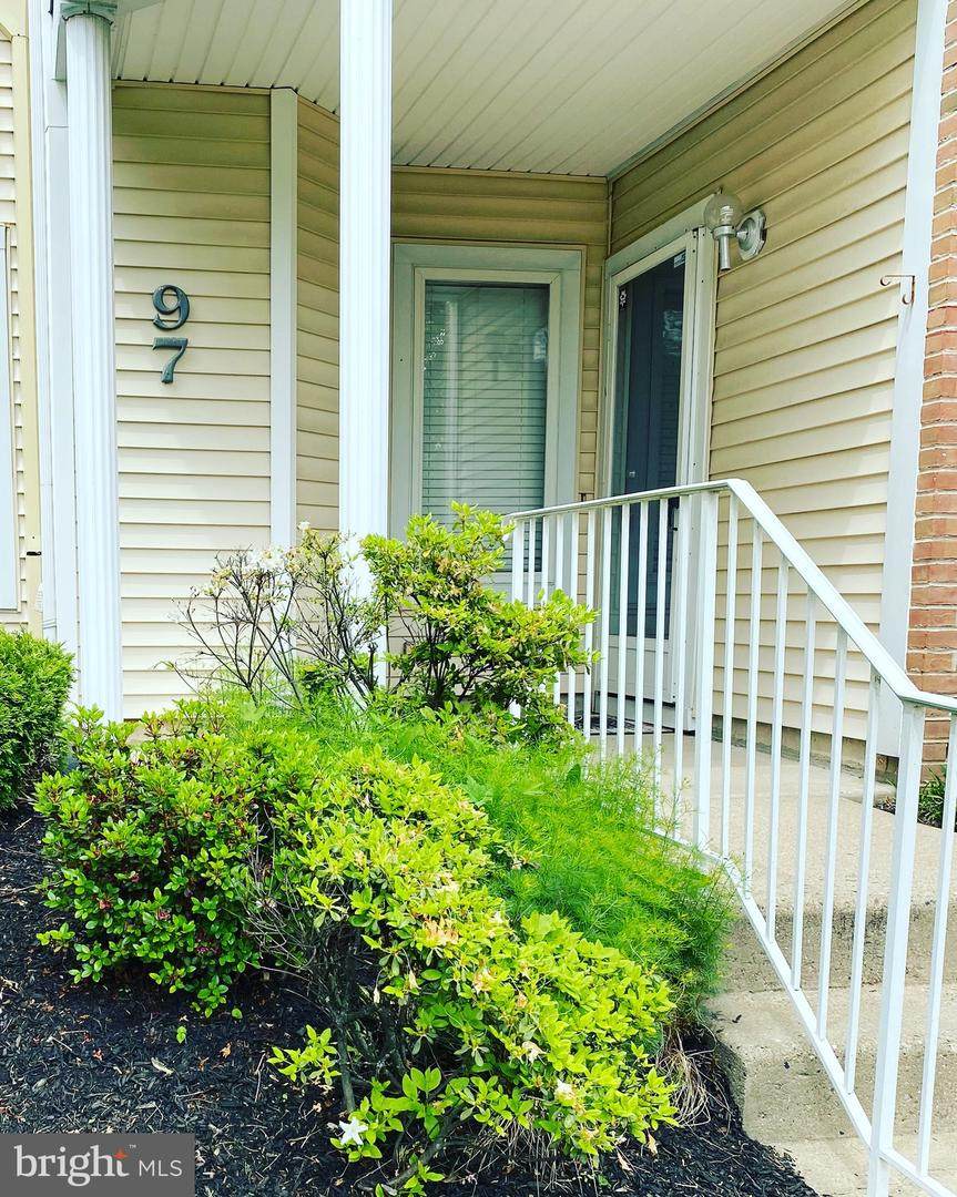 97 Joan Court - Photo 1