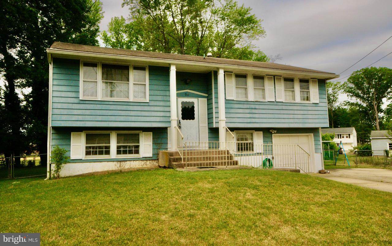 5 Fort Place - Photo 1