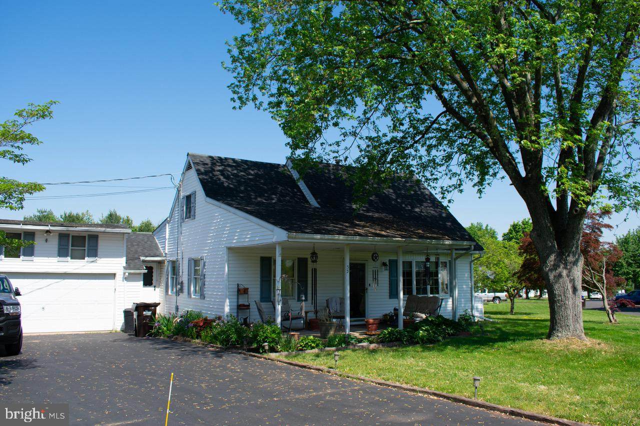 55 Morris Road - Photo 1