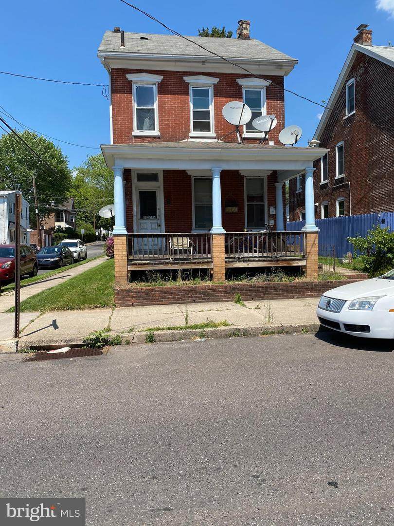 1 4TH Street - Photo 1