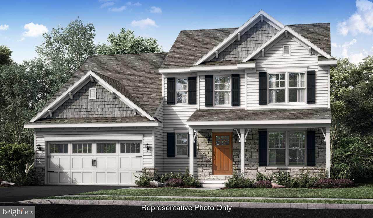 102 Blue Mountain Boulevard - Photo 1